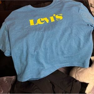 Levi’s crop top